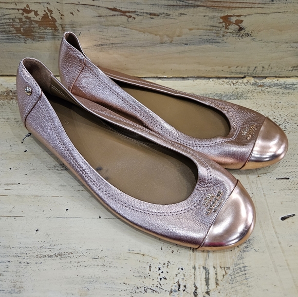 Coach blush colored flats - Picture 3 of 6